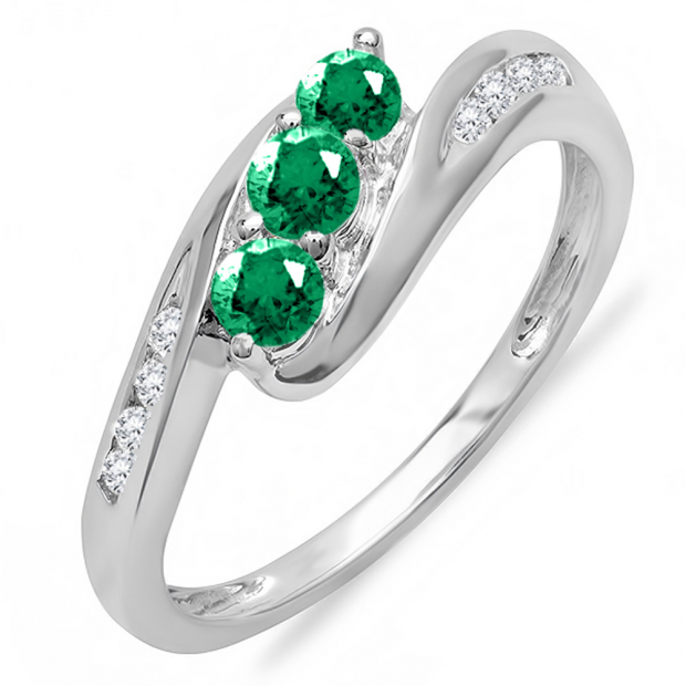 0.50 Carat (ctw) 18k White Gold Round White Diamond And Green Emerald Ladies Swirl Engagement 3 Stone Bridal Ring 1/2 CT