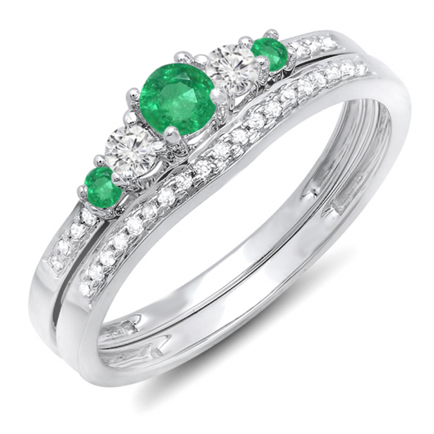 0.45 Carat (ctw) 10k White Gold Round Green Emerald And White Diamond Ladies 5 Stone Bridal Engagement Ring Matching Band Set 1/2 CT