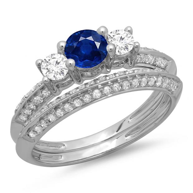 1.05 Carat (ctw) 18K White Gold Round Cut Blue Sapphire & White Diamond Ladies 3 Stone Bridal Engagement Ring With Matching Band Set 1 CT