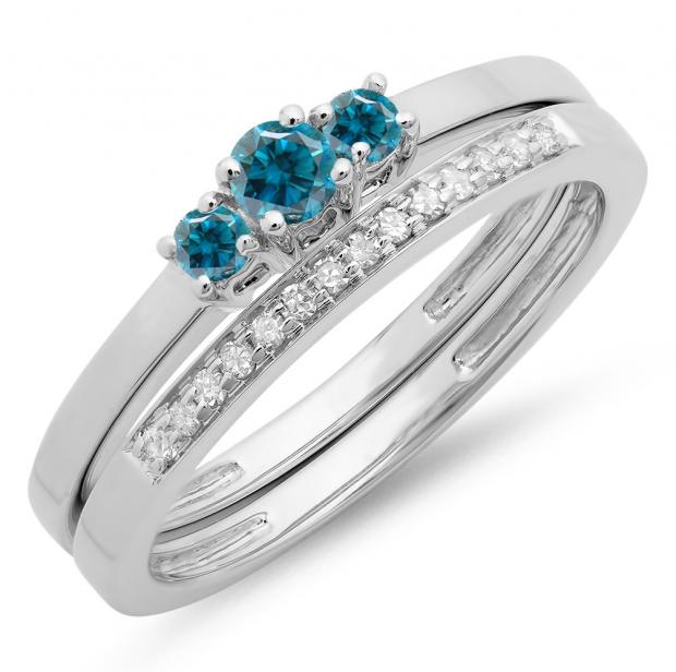 0.33 Carat (ctw) 14K White Gold Round Cut White & Blue Diamond Ladies Bridal Engagement 3 Stone Ring With Matching Wedding Band Set 1/3 CT