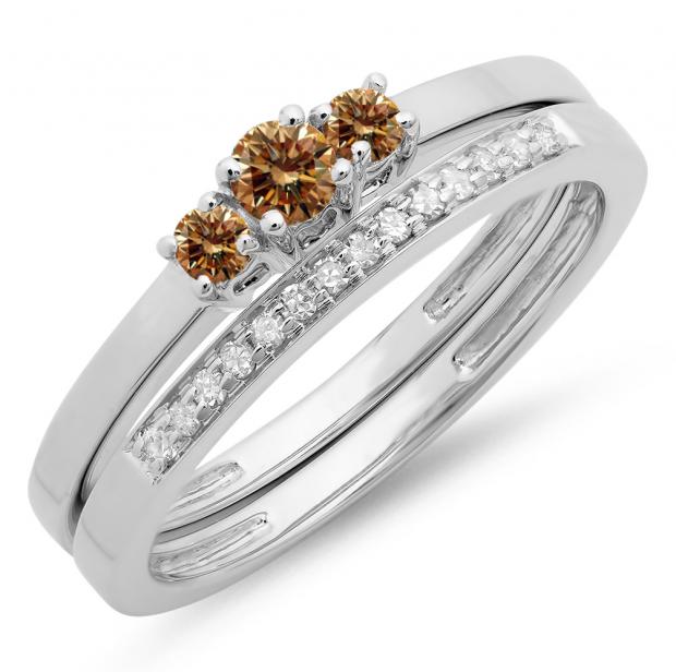 0.33 Carat (ctw) 14K White Gold Round Cut White & Champagne Diamond Ladies Bridal Engagement 3 Stone Ring With Matching Wedding Band Set 1/3 CT