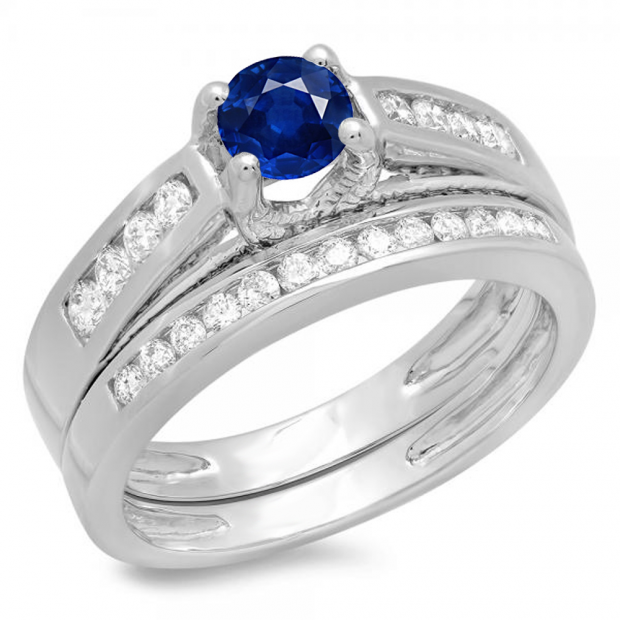 1.00 Carat (ctw) 14K White Gold Round White Diamond & Blue Sapphire Ladies Vintage Style Bridal Engagement Ring With Matching Band Set 1 CT
