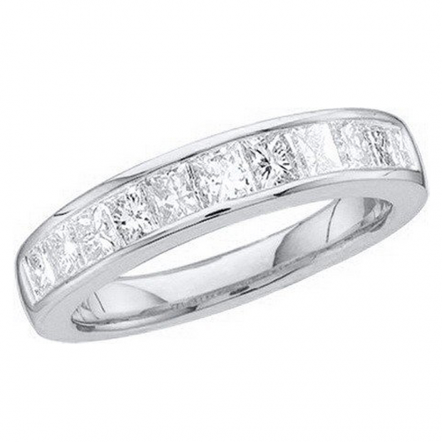 0.25 Carat (ctw) 14k White Gold Brilliant White Diamond Ladies Stackable Invisible Wedding Band