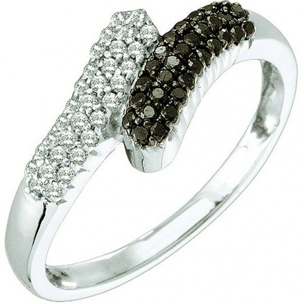 0.25 Carat (ctw) 14k White Gold Round Black & White Diamond Ladies Cocktail Ring