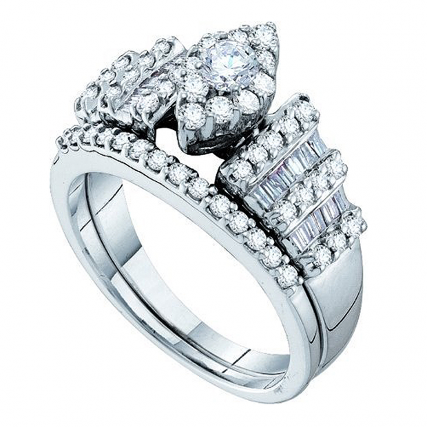 1.03 Carat (ctw) 14k White Gold Round & Baguette White Diamond Ladies Bridal Engagement Ring Set
