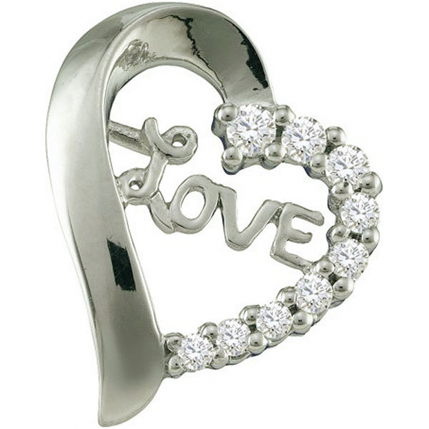 0.25 Carat (ctw) 10k White Gold Round White Diamond Ladies Love Heart Pendant
