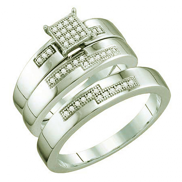 0.15 Carat (ctw) 14K White Gold Round White Diamond Men & Women