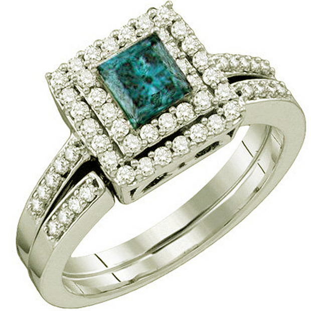 0.85 Carat (ctw) 14k White Gold Round & Princess Cut White & Blue Diamond Ladies Bridal Halo Engagement Ring Set