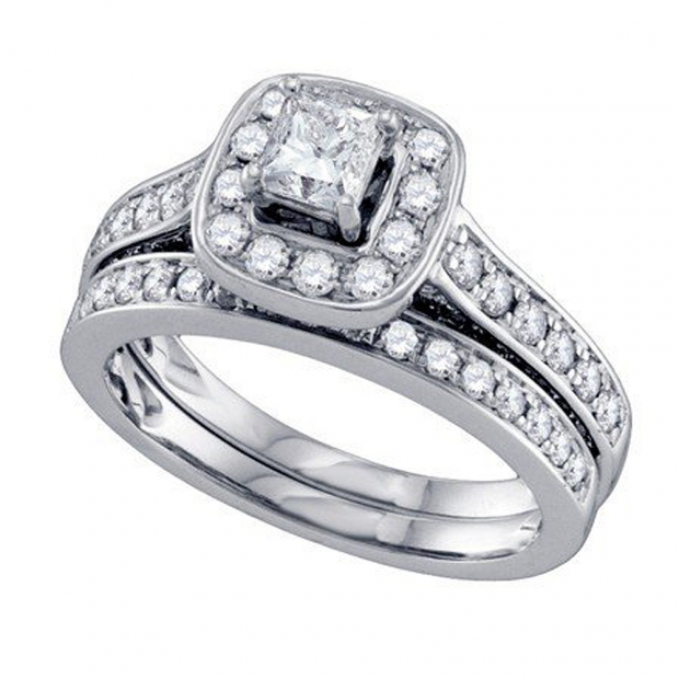 1.50 Carat (ctw) 14k White Gold Round & Princess Cut White Diamond Ladies Vintage Style Halo Bridal Engagement Ring Set