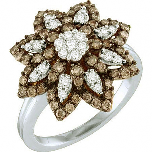 1.06 Carat (ctw) 10k White Gold Round Brown & White Diamond Ladies Right Hand Flower Ring