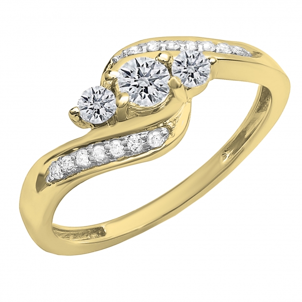 0.50 Carat (ctw) 14k Yellow Gold Round Diamond Ladies Swirl Engagement 3 Stone Bridal Ring 1/2 CT