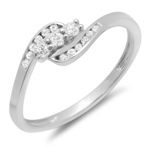 0.25 Carat (ctw) 10K White Gold Round White Diamond Ladies Anniversary Promise Wedding Ring