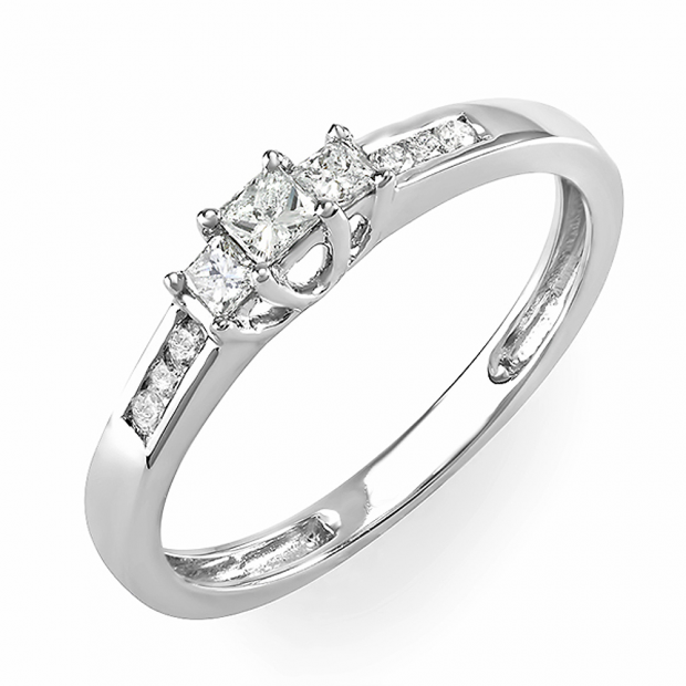 0.25 Carat (ctw) 14K White Gold Brilliant Round & Princess Diamond Ladies 3 stone Engagement Bridal Ring 1/4 CT