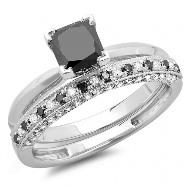 1.50 Carat (ctw) 14K White Gold Princess Cut Black & Round White Diamond Ladies Bridal Solitaire Engagement Ring With Matching Milgrain Wedding Band Set 1 1/2 CT