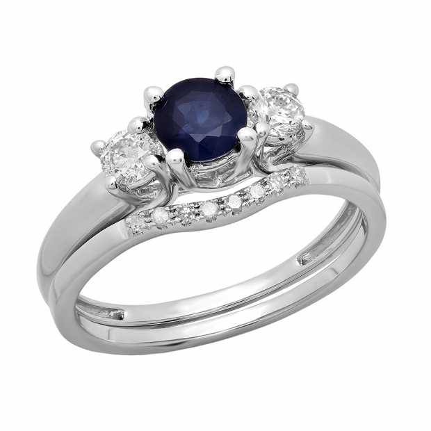 1.15 Carat (ctw) 14K White Gold Round Cut Blue Sapphire & White Diamond Ladies Bridal 3 Stone Engagement Ring With Matching Wedding Band Set