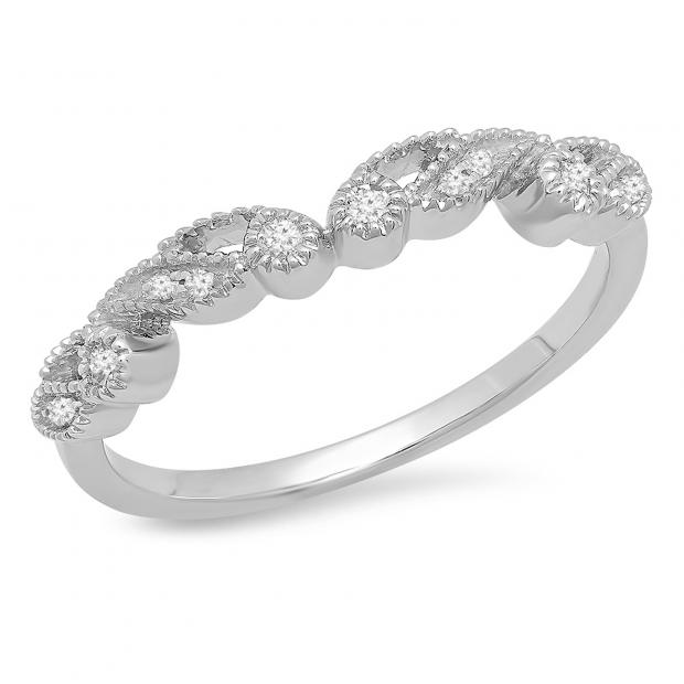 0.15 Carat (ctw) 14K White Gold Round White Diamond Ladies Vintage Style Anniversary Wedding Band