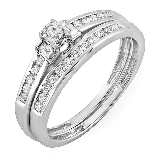 0.40 Carat (ctw) 10K White Gold Round & Baguette Diamond Ladies Bridal Engagement Ring Set