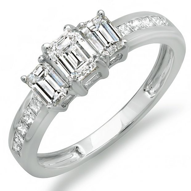1.10 Carat (ctw) 14K White Gold Emerald and Princess Diamond Ladies 3 Stone Engagement Bridal Ring