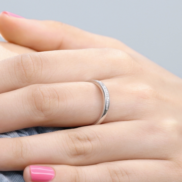 0.13 Carat (ctw) 14K White Gold Baguette Cut White Diamond Ladies Stackable Anniversary Wedding Band