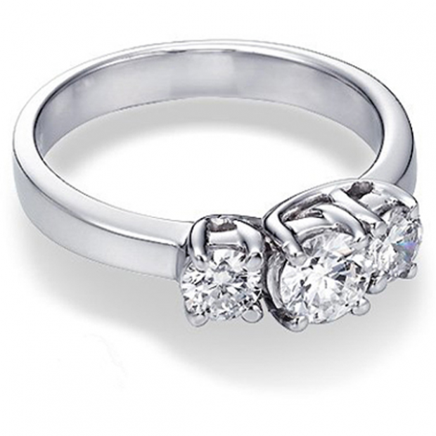 0.50 Carat (ctw) 14K WHITE GOLD ROUND DIAMOND 3 STONE RING