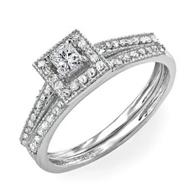 0.50 Carat (ctw) 14k White Gold Round & Princess Diamond Ladies Halo Style Bridal Engagement Ring Set 1/2 CT