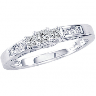 0.25 Carat (ctw) 14k White Gold Round & Princes Cut Diamond Ladies 3 Stone Bridal Engagement Ring