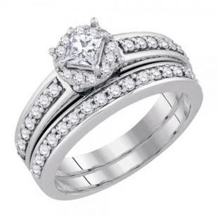 0.74 Carat (ctw) 14K White Gold Princess & Round Diamond Ladies Bridal Halo Style Engagement Ring Set 3/4 CT