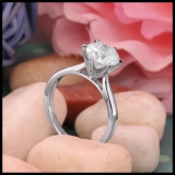 IGI Certified 2.02 Carat (ctw) 14K White Gold Brilliant Round Diamond Ladies Bridal Engagement Solitaire Ring 2 CT