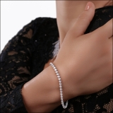 2.86 Ctw Round Lab Grown Diamond Bezel Set Link Bracelet, 10K White Gold