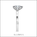 1.00 Carat Pear Shape Cubic Zirconia Sparkling Solitaire Engagement Ring for Women in 925 Sterling Silver