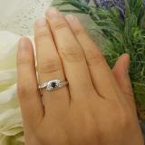 0.50 Carat (ctw) 14k White Gold Round White Diamond And Blue Sapphire Ladies Swirl Engagement 3 Stone Bridal Ring 1/2 CT