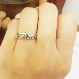 0.25 Carat (ctw) 10k White Gold Round Blue Diamond Crossover Split Shank Ladies Bridal Promise Engagement Ring 1/4 CT