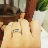 0.25 Carat (ctw) 10k White Gold Round Blue Diamond Crossover Split Shank Ladies Bridal Promise Engagement Ring 1/4 CT