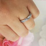 0.25 Carat (ctw) 14k White Gold Round White Diamond & Blue Sapphire Ladies Anniversary Wedding Stackable Band Swirl Ring 1/4 CT