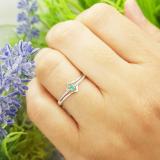 0.10 Carat (ctw) 18k White Gold Round Green Emerald And White Diamond Wave Ladies Bridal Promise Engagement Ring 1/5 CT