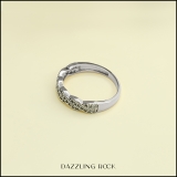 0.25 Carat (ctw) 18k White Gold Round Diamond Ladies Anniversary Wedding Stackable Band Swirl Ring 1/4 CT