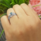 0.90 Carat (ctw) 14K White Gold Round Blue Black & White Diamond Ladies Swirl Bridal Engagement Ring Matching Band Set