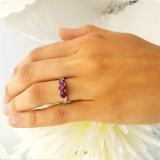 0.90 Carat (ctw) 14K White Gold Round Cut Red Ruby & White Diamond Ladies 3 Stone Engagement Bridal Ring