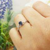 0.50 Carat (ctw) 14K White Gold Oval Cut Blue Sapphire & Round Cut White Diamond Ladies Bridal Swirl Split Shank Engagement Promise Ring 1/2 CT