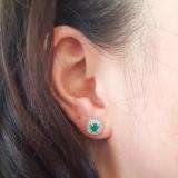 0.75 Carat (ctw) 14K White Gold Round Cut Emerald & White Diamond Ladies Halo Stud Earrings 3/4 CT