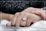 7x5mm Oval Aquamarine & Round White Diamond Split Shank Halo Engagement Ring for Women (0.25 ctw, Color I-J, Clarity I1-I2) 14K White Gold