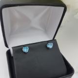1.00 Carat (ctw) 10K White Gold Heart Shape Natural Blue Topaz Ladies Stud Earrings 1 CT