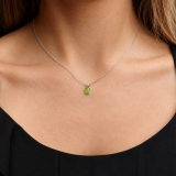 1.00 Carat (ctw) Sterling Silver Oval Cut Peridot Ladies Solitaire Pendant (Chain Included) 1 CT
