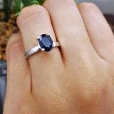 1.00 Carat (Ctw) Sterling Silver Oval Cut Blue Sapphire Ladies Solitaire Bridal Engagement Ring 1 CT