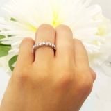 0.90 Carat (ctw) 14K White Gold Round White Diamond Eternity Sizeable Stackable Ring Anniversary Wedding Band
