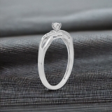 0.20 Carat (ctw) 18k White Gold Round Diamond Crossover Swirl Ladies Bridal Promise Engagement Ring