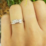 0.25 Carat (ctw) 10k White Gold Round White Diamond Ladies 5 Stone Bridal Promise Ring 1/4 CT