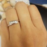 0.25 Carat (ctw) 10k White Gold Round White Diamond Ladies 5 Stone Bridal Promise Ring 1/4 CT