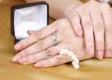 1.00 Carat (ctw) 14k White Gold Brilliant Round Cut Diamond Ladies Bridal Engagement Ring Matching Wedding Set