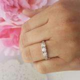 0.90 Carat (ctw) 10k White Gold Round Cut Diamond Ladies 3 Stone Engagement Bridal Ring